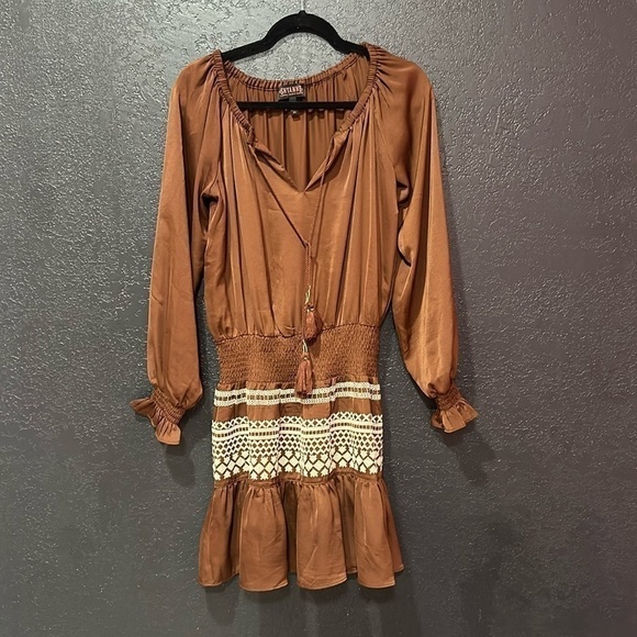 SHYANNE WOMEN'S DARK BROWN SATIN PEASANT DRESS SZ M - Picture 2 of 9